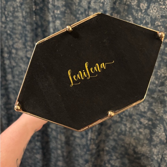 Rose Gold Jewelry Stand | LeniLena - Picture 4 of 5